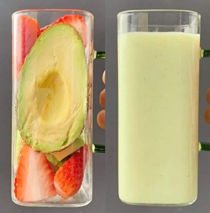 A Perfect Blend: Avocado and Strawberry Smoothie