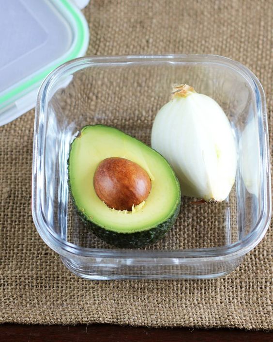 The Best Way to Keep Cut Avocado Fresh