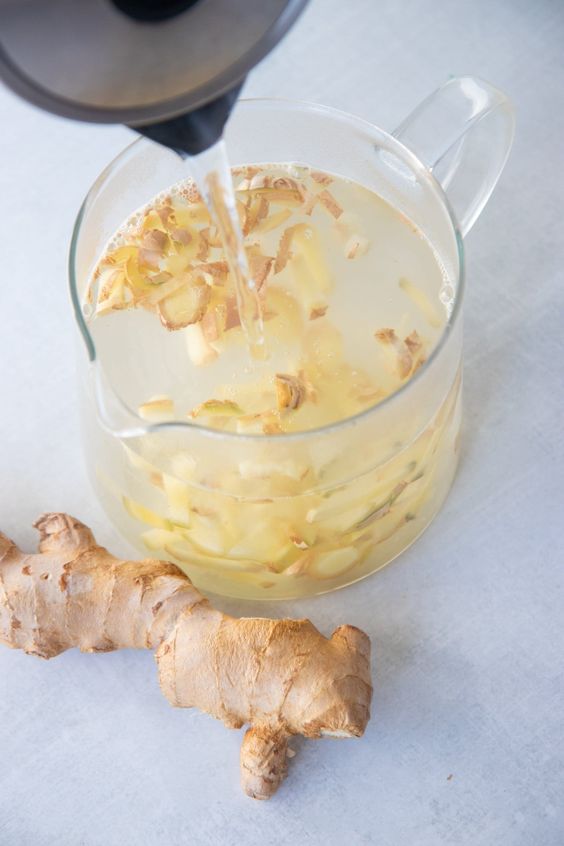 Ginger and Lemon Tea: Your Secret Weapon Against Colds and Immunity Booster