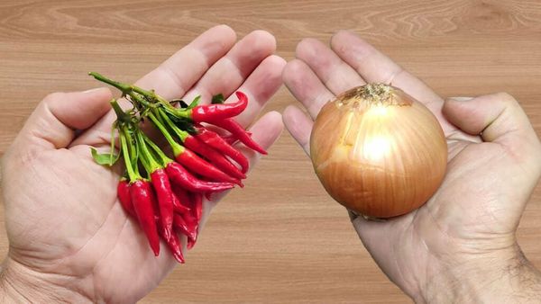 Make Your Own Onion and Pepper Mix at Home